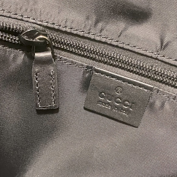Gucci Black GG Supreme Backpack - Picture 10 of 12